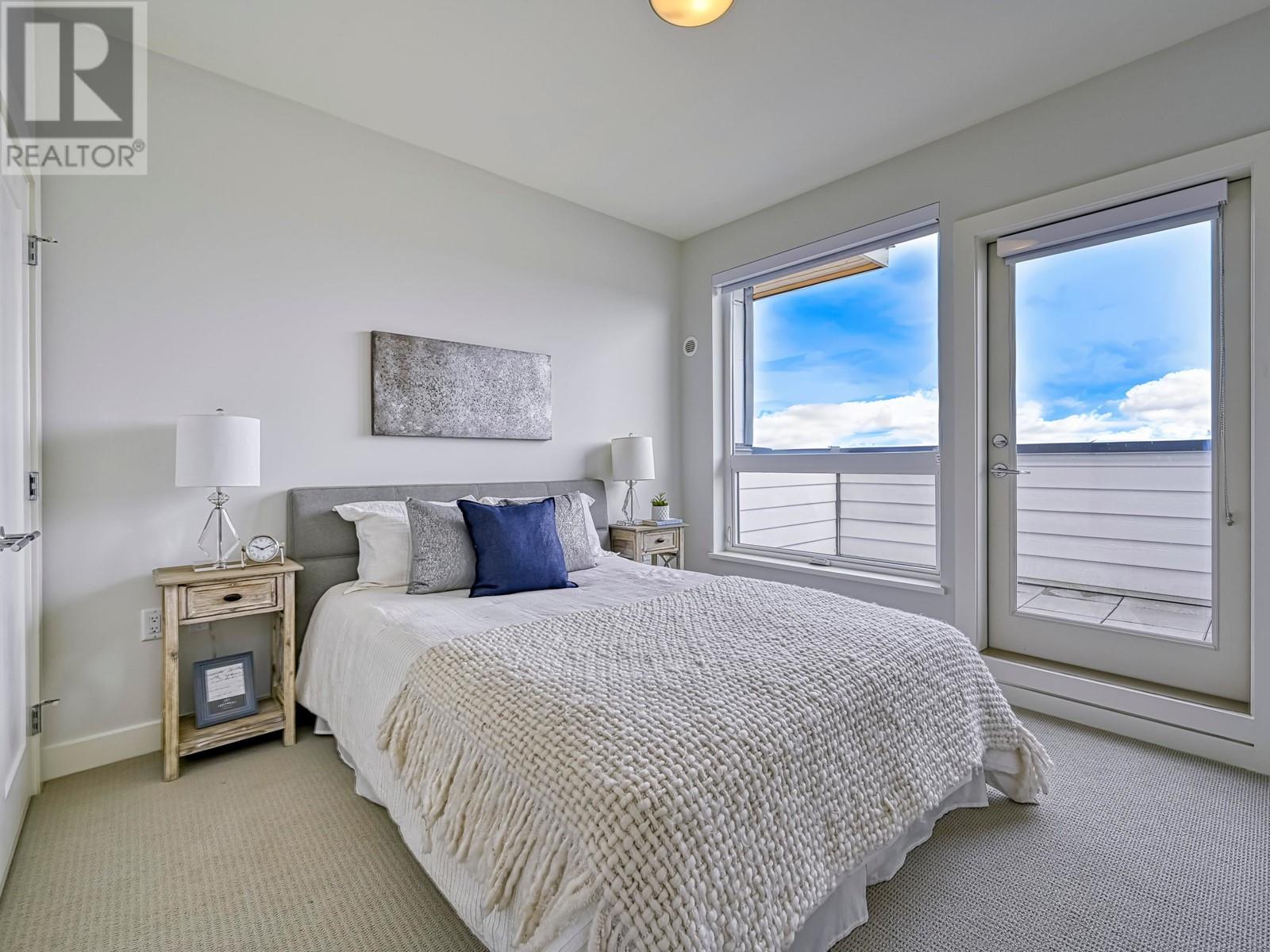 Listing Picture 18 of 37 : 405 13040 NO. 2 ROAD, Richmond / 烈治文 - 魯藝地產 Yvonne Lu Group - MLS Medallion Club Member