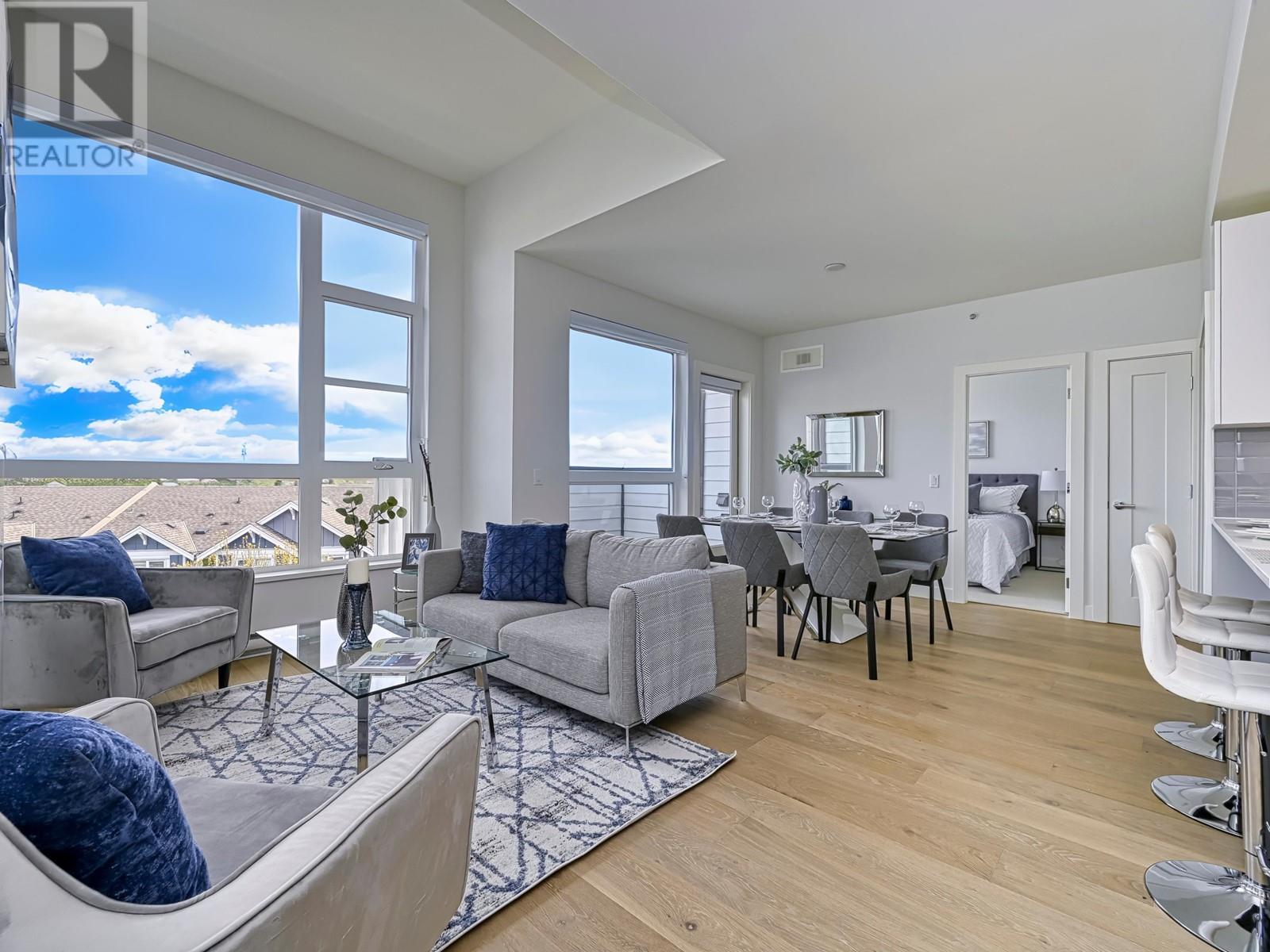 Listing Picture 4 of 37 : 405 13040 NO. 2 ROAD, Richmond / 烈治文 - 魯藝地產 Yvonne Lu Group - MLS Medallion Club Member