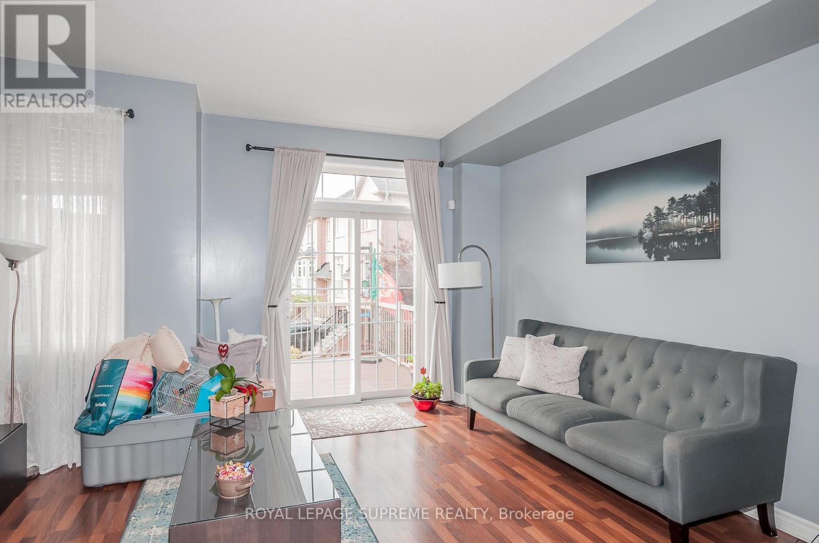 27a Oak Street, Toronto, Ontario  M9N 0A4 - Photo 2 - W9259766