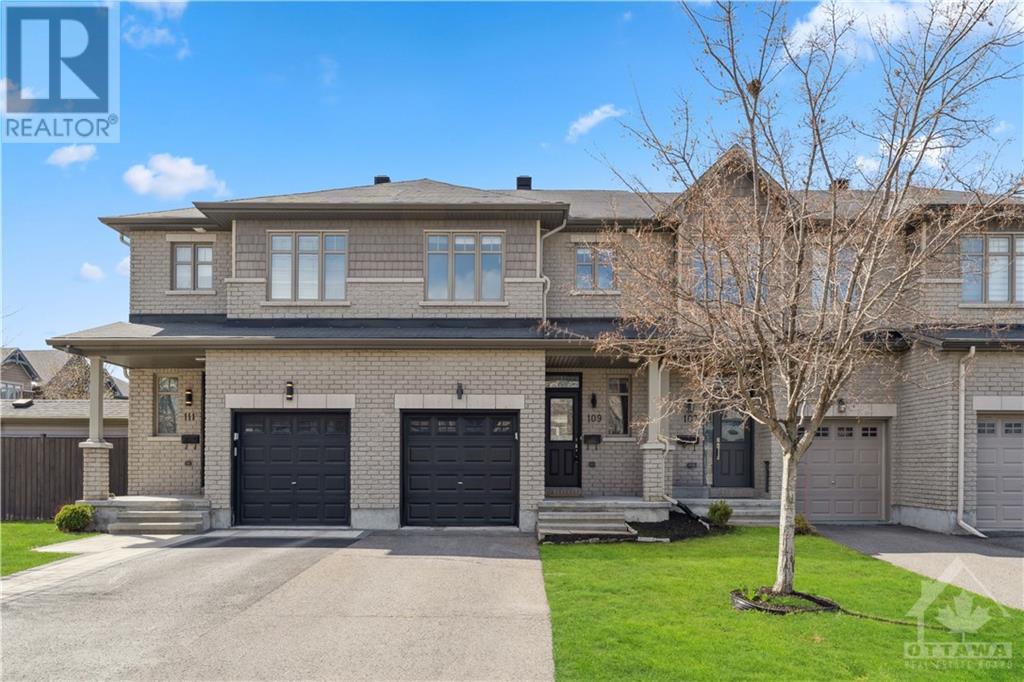 109 HAWKESWOOD DRIVE Ottawa