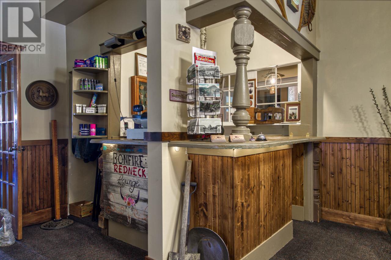 3649 Merritt-Spences Bridge Highway, Merritt, British Columbia   - Photo 13 - 180424