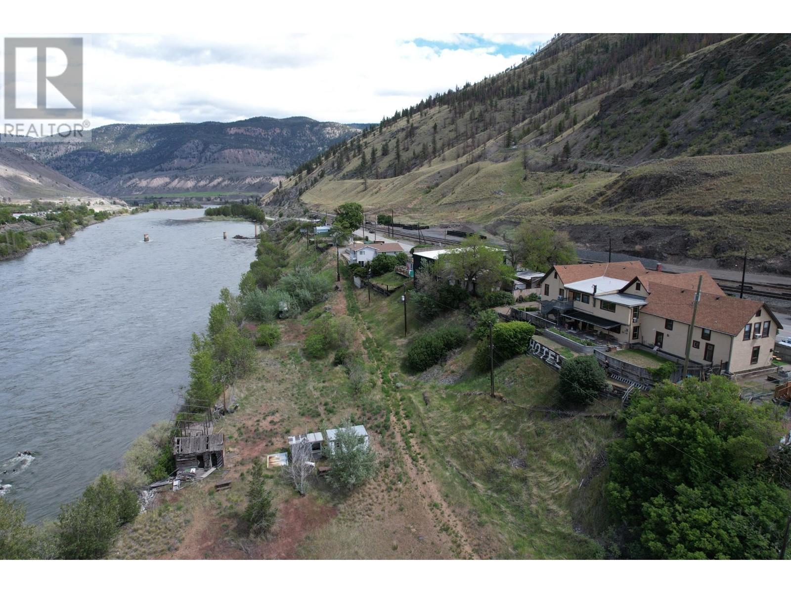 3649 Merritt-Spences Bridge Highway, Merritt, British Columbia   - Photo 3 - 180424