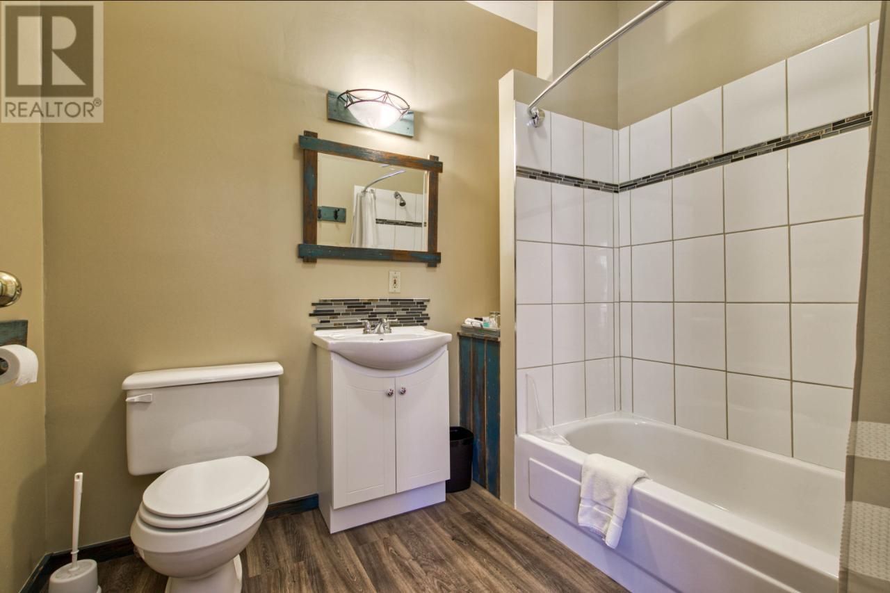 3649 Merritt-Spences Bridge Highway, Merritt, British Columbia   - Photo 62 - 180424