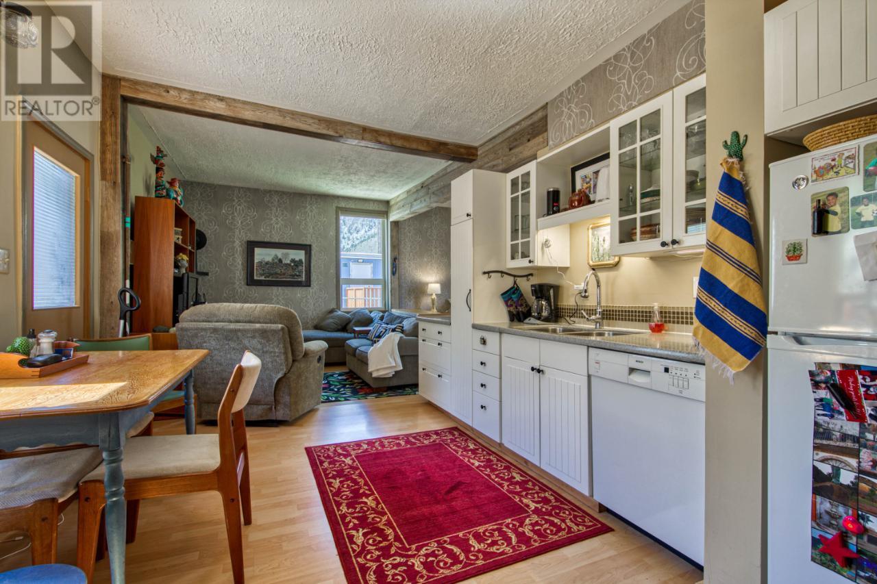 3649 Merritt-Spences Bridge Highway, Merritt, British Columbia   - Photo 67 - 180424