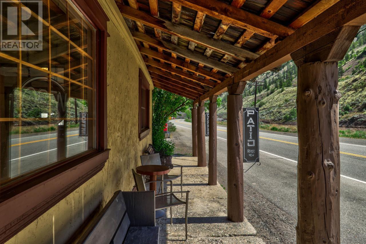 3649 Merritt-Spences Bridge Highway, Merritt, British Columbia   - Photo 9 - 180424