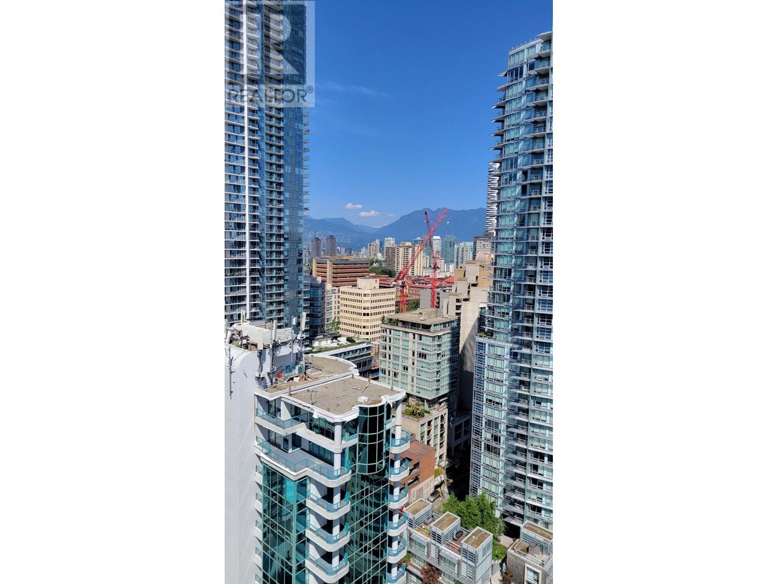Listing Picture 4 of 14 : 3005 1351 CONTINENTAL STREET, Vancouver / 溫哥華 - 魯藝地產 Yvonne Lu Group - MLS Medallion Club Member