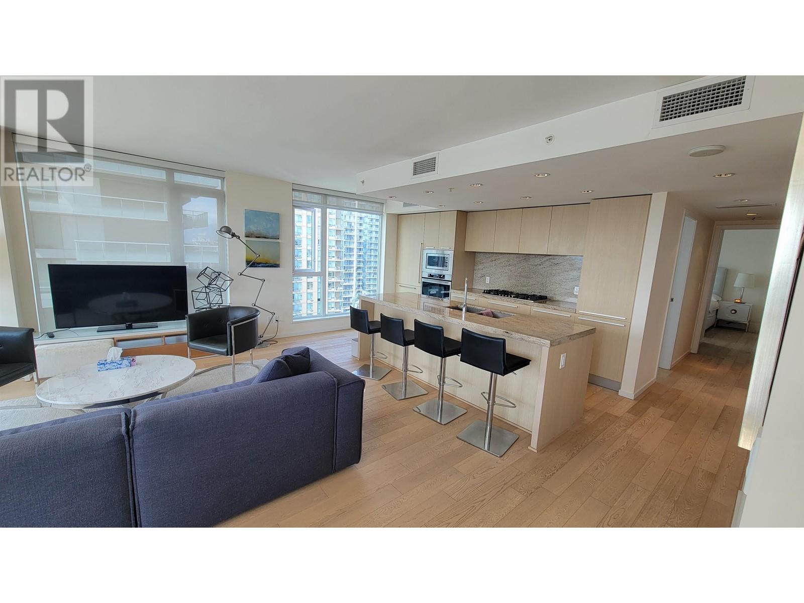 Listing Picture 5 of 14 : 3005 1351 CONTINENTAL STREET, Vancouver / 溫哥華 - 魯藝地產 Yvonne Lu Group - MLS Medallion Club Member