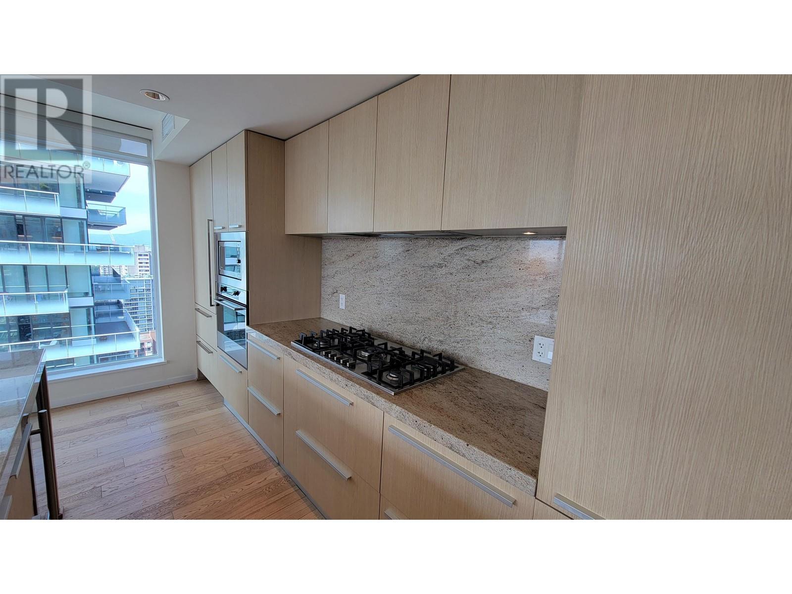 Listing Picture 7 of 14 : 3005 1351 CONTINENTAL STREET, Vancouver / 溫哥華 - 魯藝地產 Yvonne Lu Group - MLS Medallion Club Member