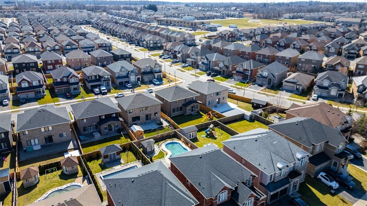 7 Lightfeather Place, Ancaster, Ontario  L9K 0H6 - Photo 8 - H4203302