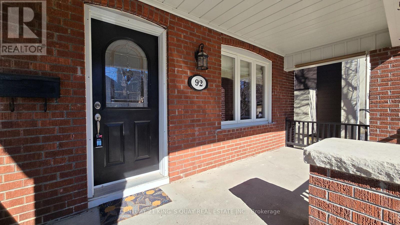 92 Bowood Avenue, Toronto, Ontario  M4N 1Y5 - Photo 2 - C8430220