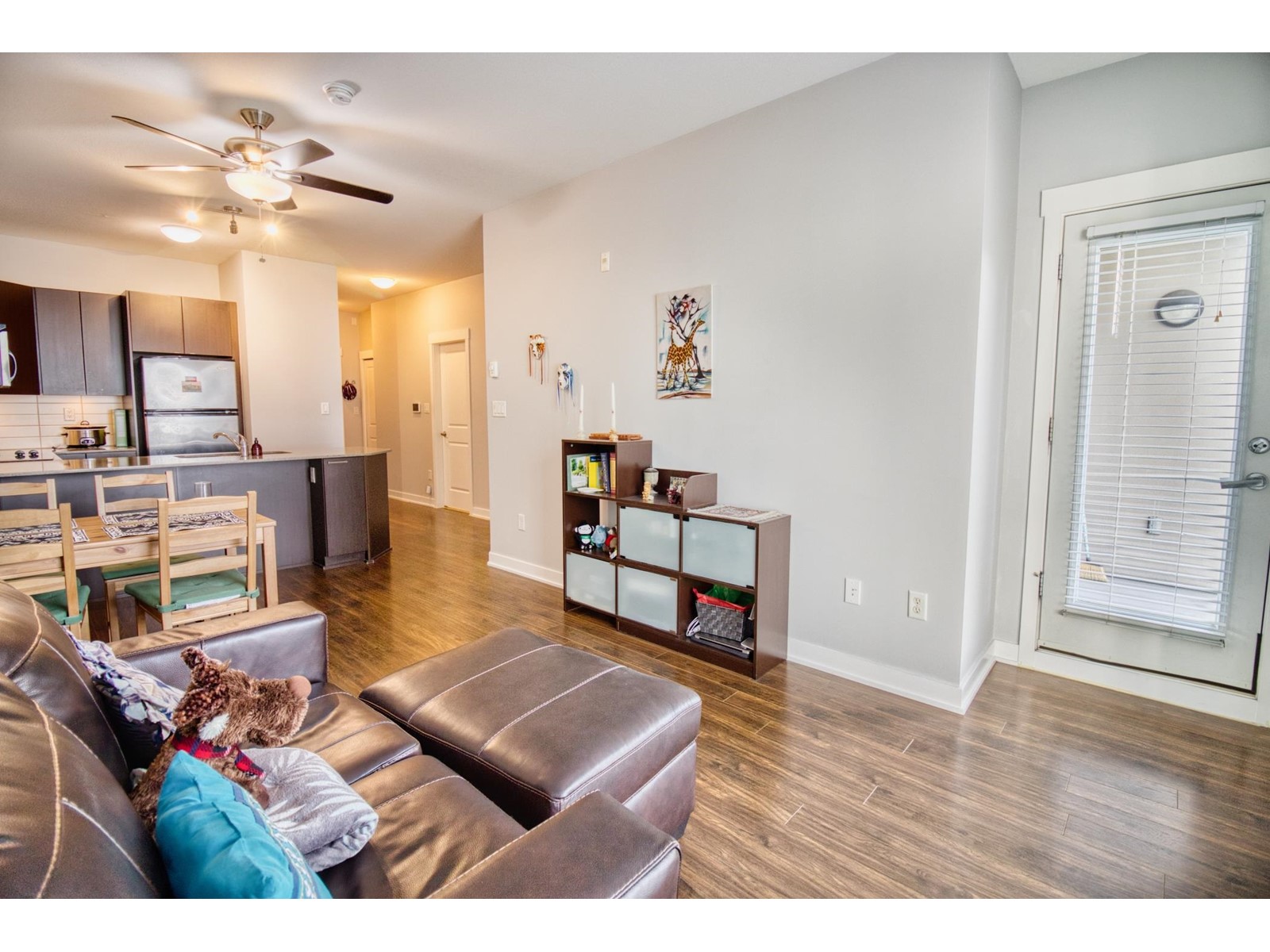 Property at 427 13321 102A AVENUE image 1