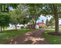 559 South Drive, Summerside, Ca