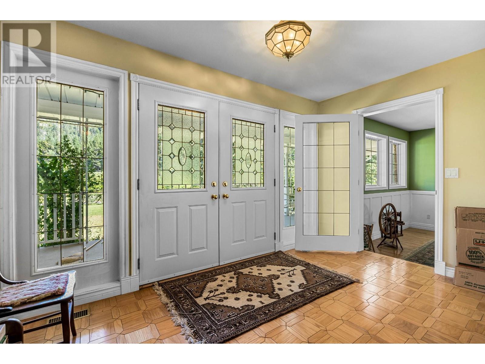 9780 Highway 97 C, Merritt, British Columbia  V1K 1M6 - Photo 2 - 180430