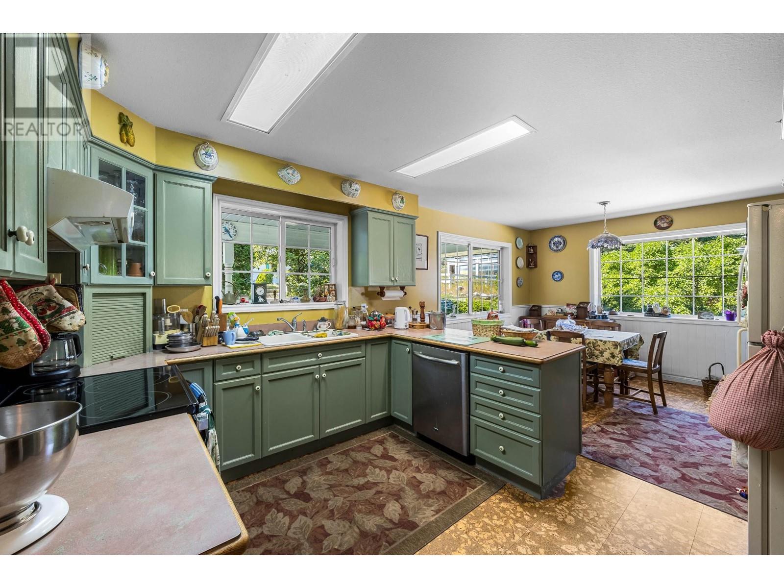 9780 Highway 97 C, Merritt, British Columbia  V1K 1M6 - Photo 4 - 180430