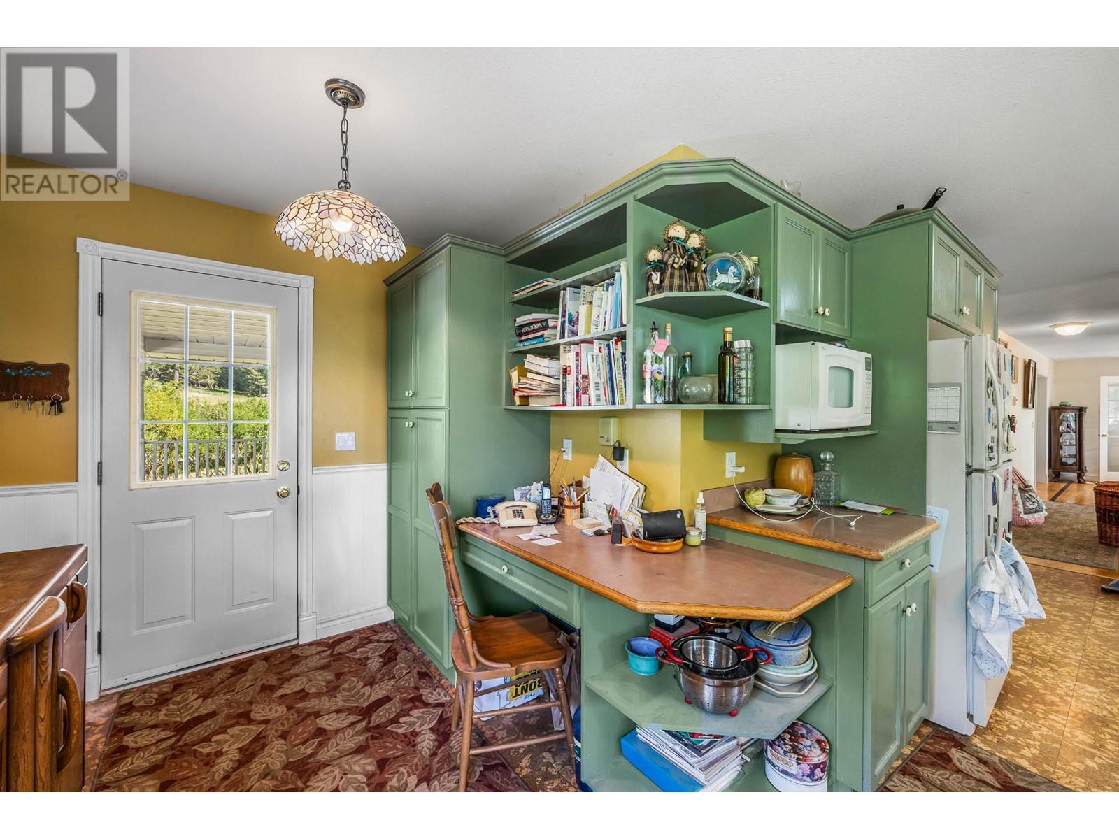 9780 Highway 97 C, Merritt, British Columbia  V1K 1M6 - Photo 6 - 180430