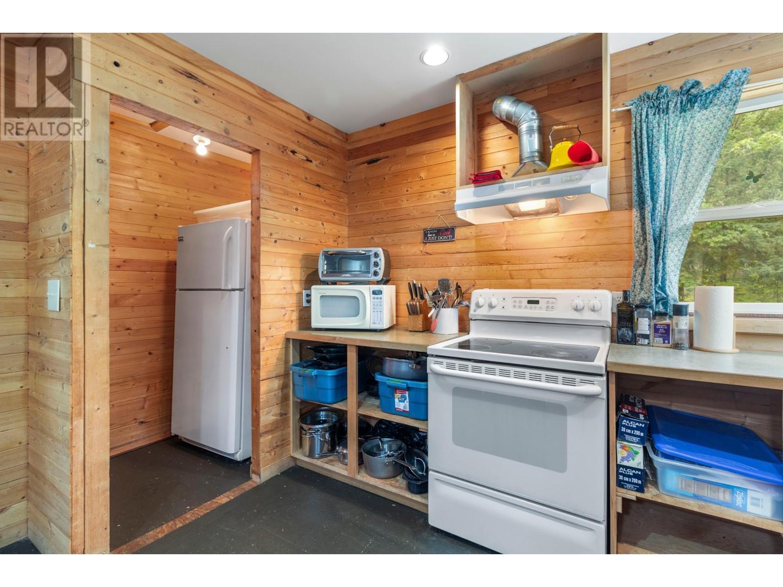 201 Cresta Rd, Lillooet, British Columbia  V0N 3B0 - Photo 11 - 180431