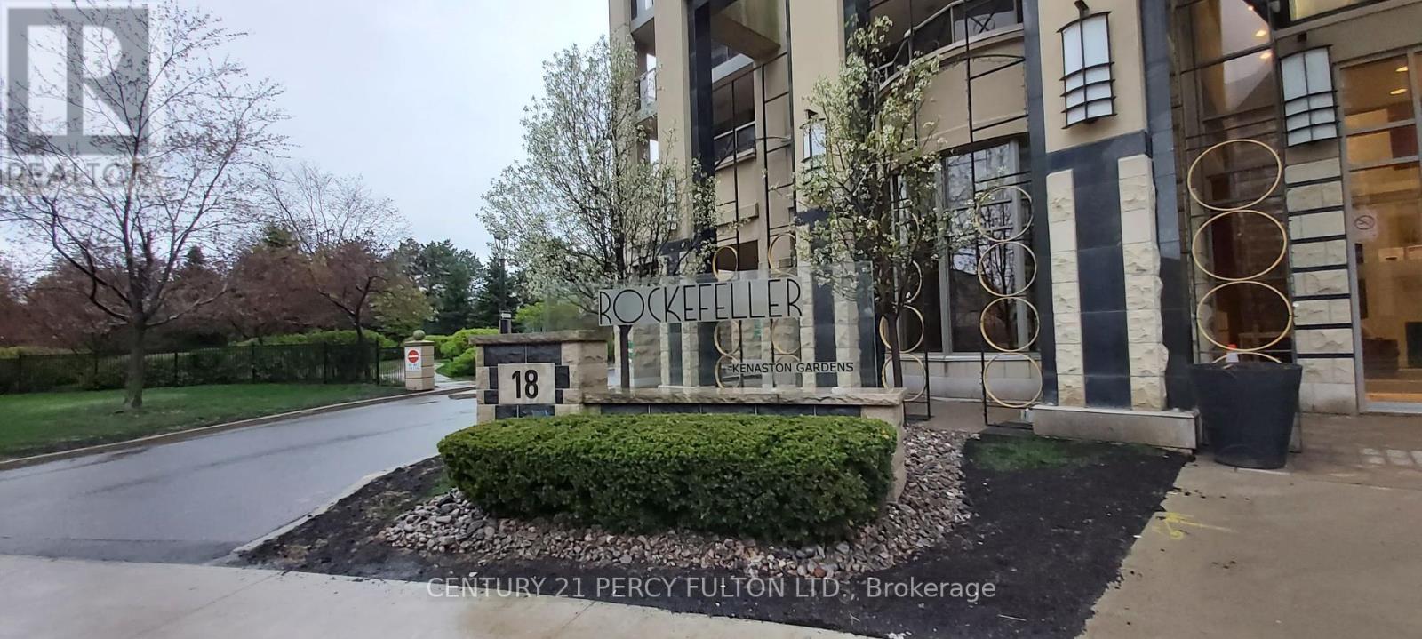 317 - 18 Kenaston Gardens, Toronto (Bayview Village), Ontario  M2K 1G8 - Photo 3 - C9260786