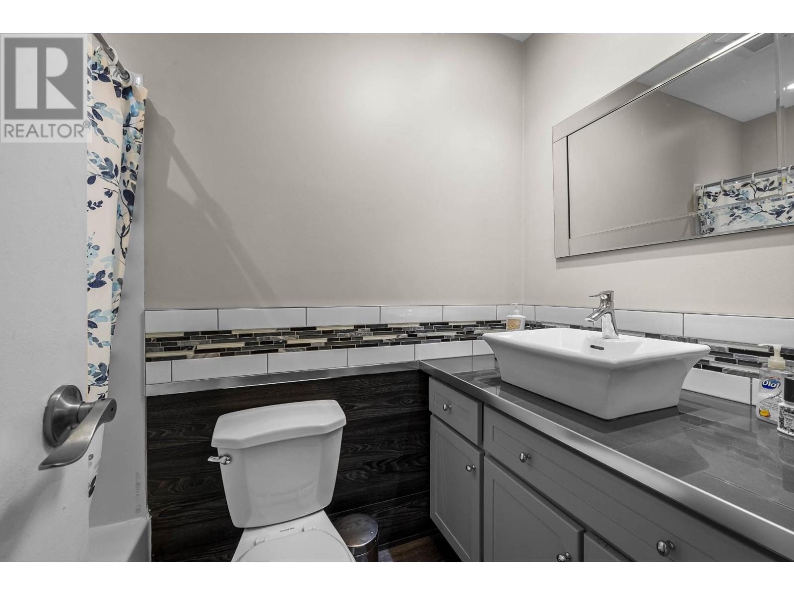 871 Mcqueen Drive, Kamloops, British Columbia  V2B 7X8 - Photo 18 - 180429