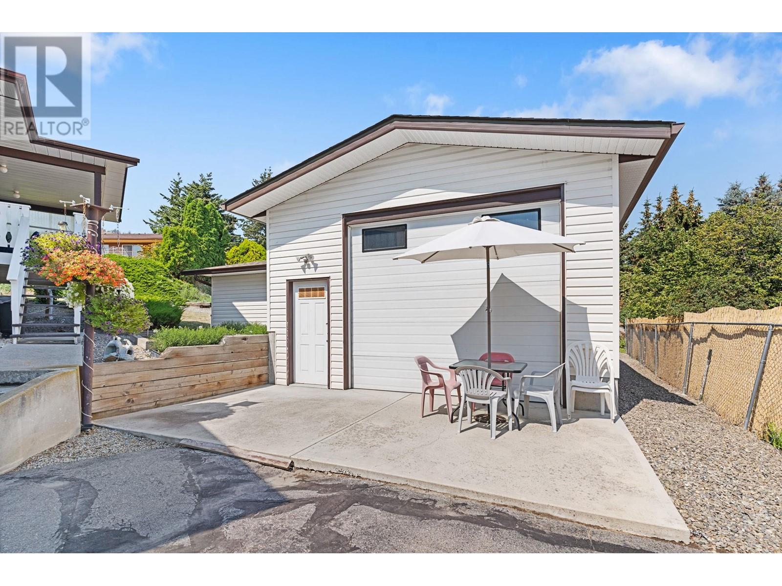 3795 Salloum Road West Kelowna