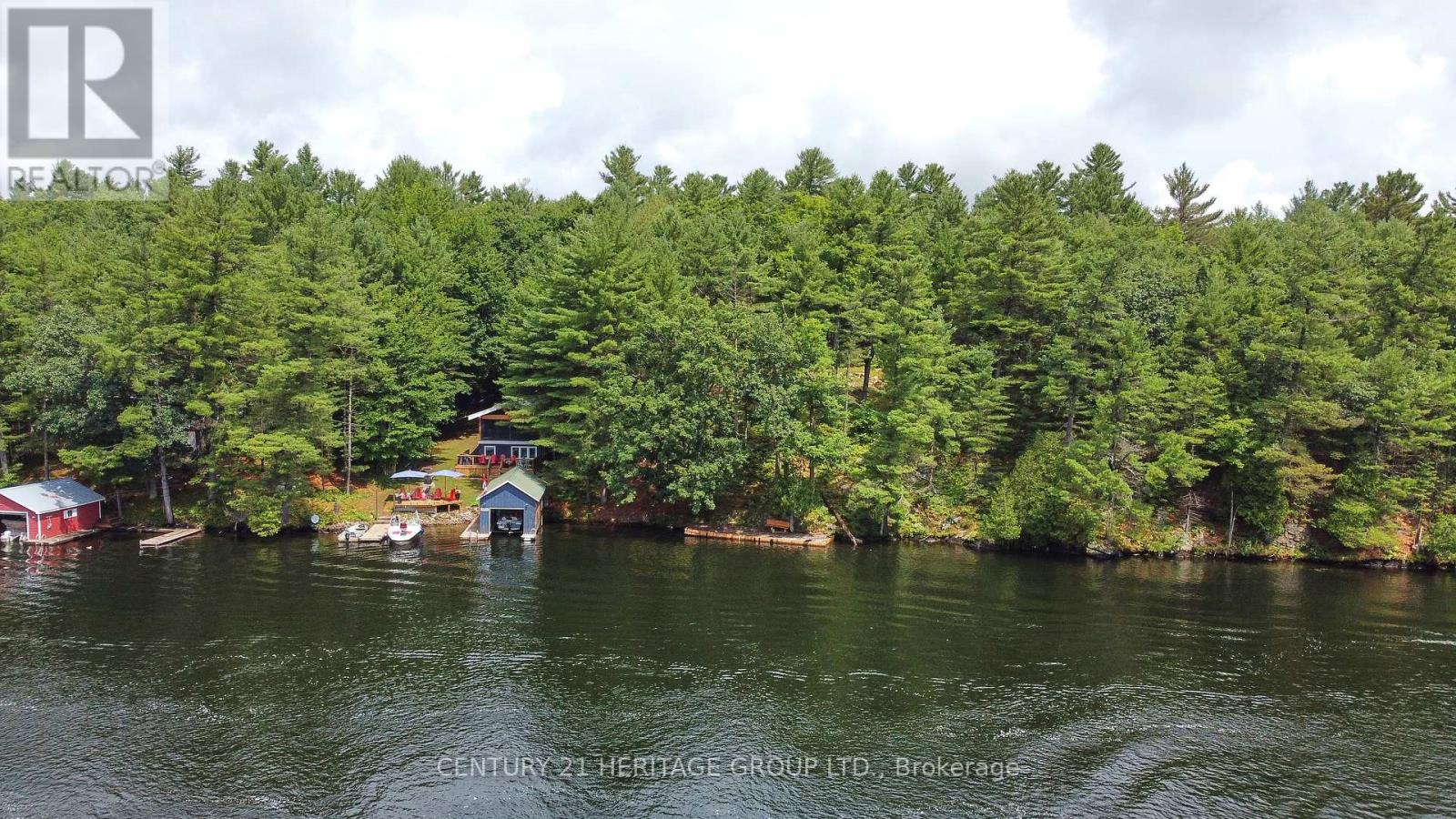 12 SEVERN RIVER ROAD, muskoka lakes, Ontario