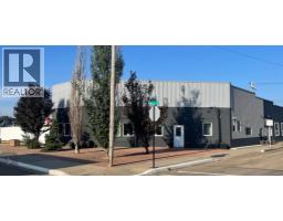 4803 50 Avenue Downtown Camrose-26;