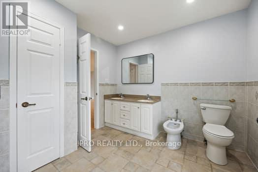 3028 Weston Road, Toronto (Humberlea-Pelmo Park), Ontario  M9M 2S7 - Photo 27 - W9261096