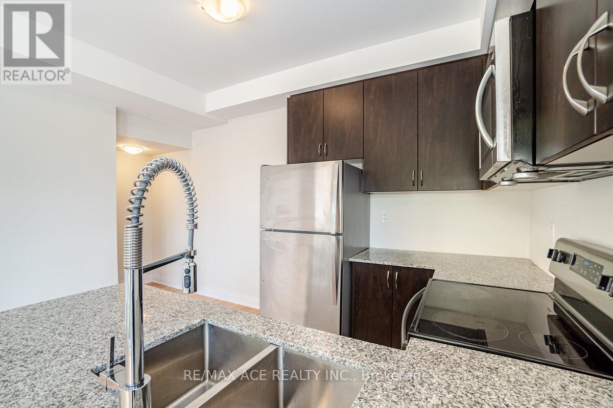 49 - 719 Lawrence Avenue W, Toronto (Yorkdale-Glen Park), Ontario  M6A 0C6 - Photo 12 - W9261113