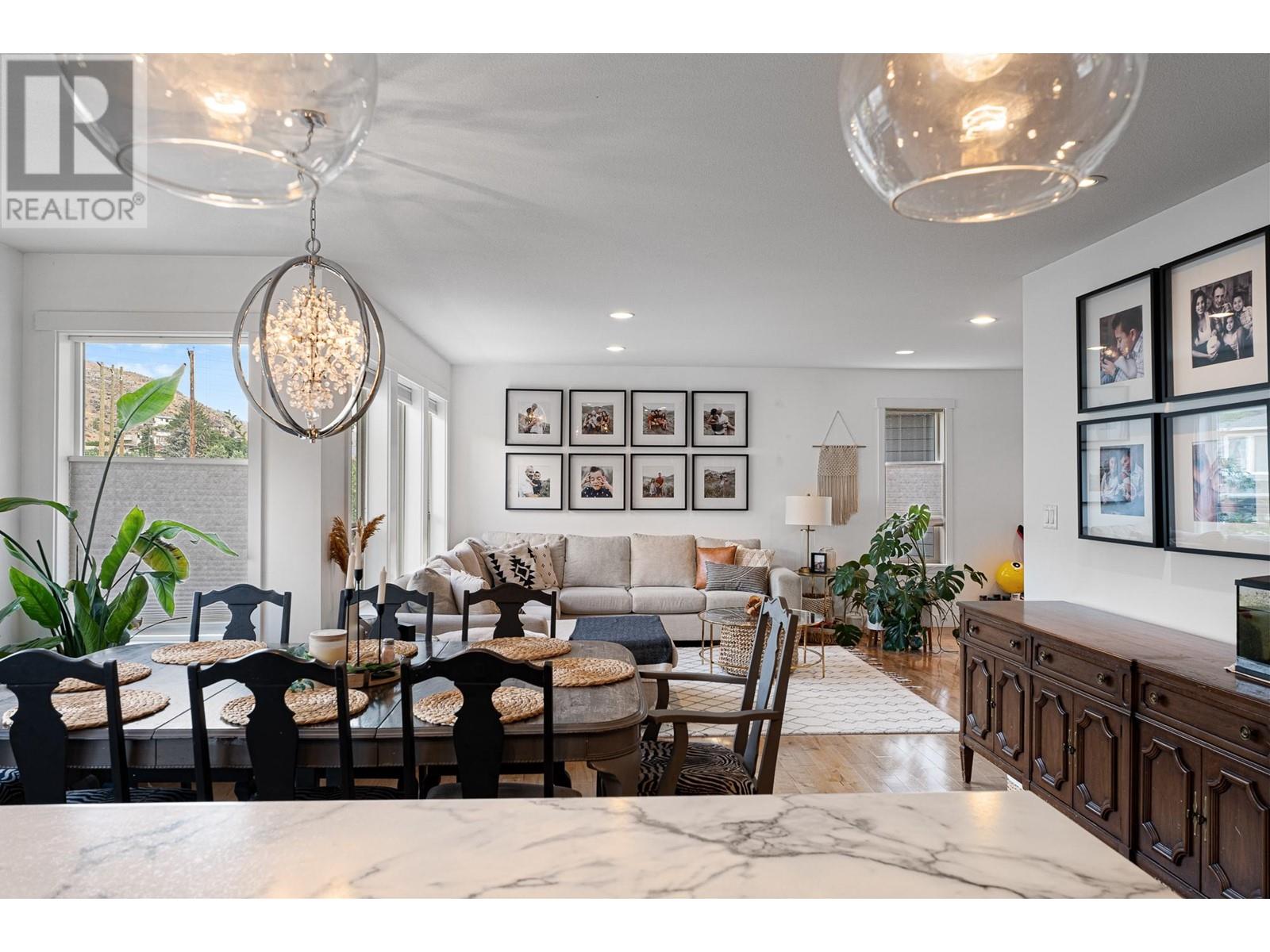 808 Woodrush Crt, Kamloops, British Columbia  V2B 0E3 - Photo 20 - 180436