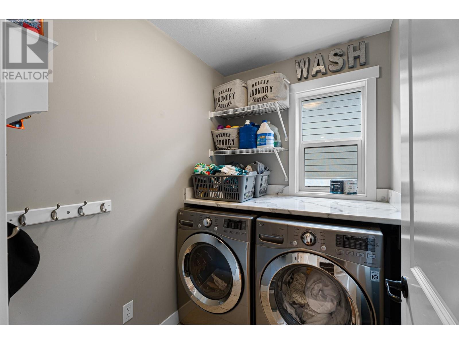 808 Woodrush Crt, Kamloops, British Columbia  V2B 0E3 - Photo 23 - 180436