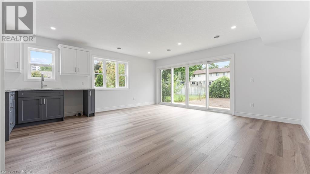 24b Balfour Street, Brantford, Ontario N3T 1J2 - Photo 5 - 40633957