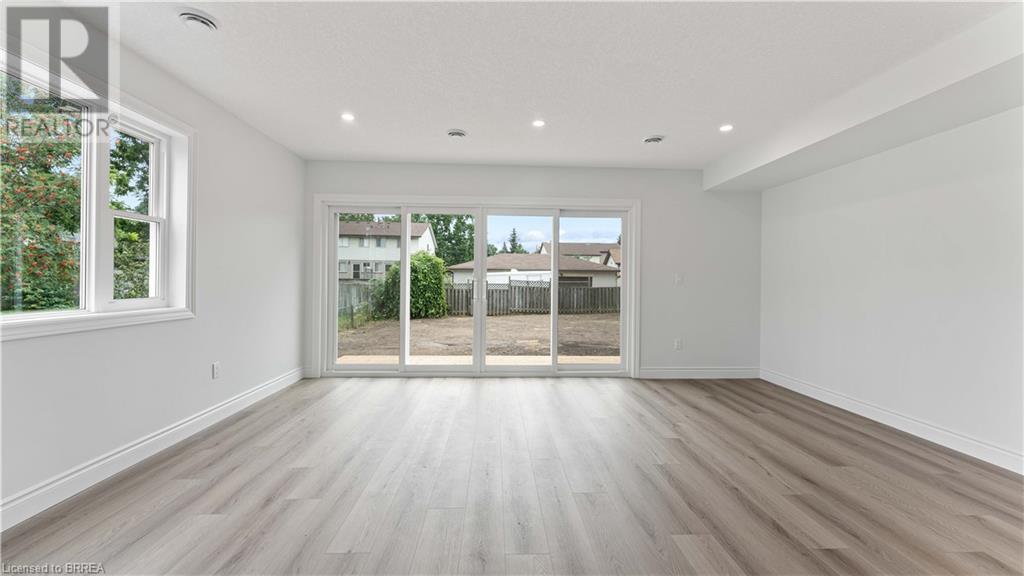 24b Balfour Street, Brantford, Ontario N3T 1J2 - Photo 9 - 40633957