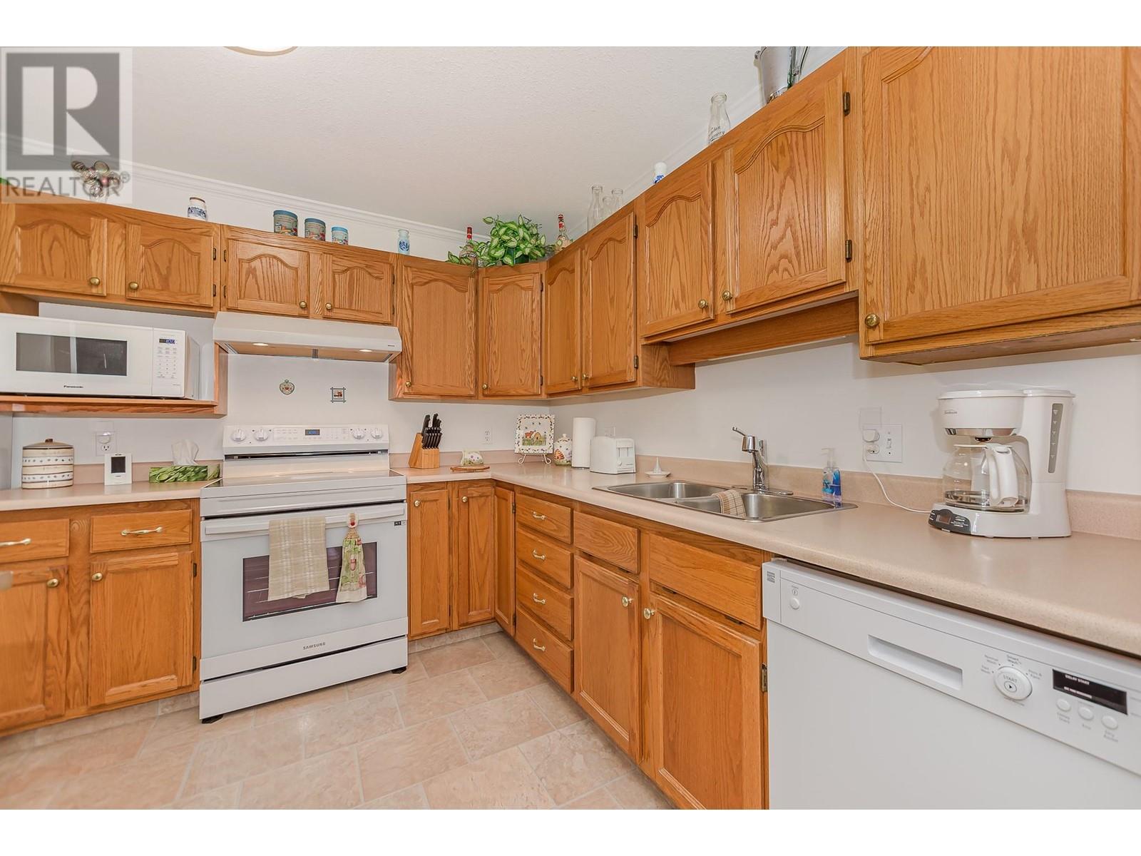 Property at 251 6 Street SE Unit# 107 image 5