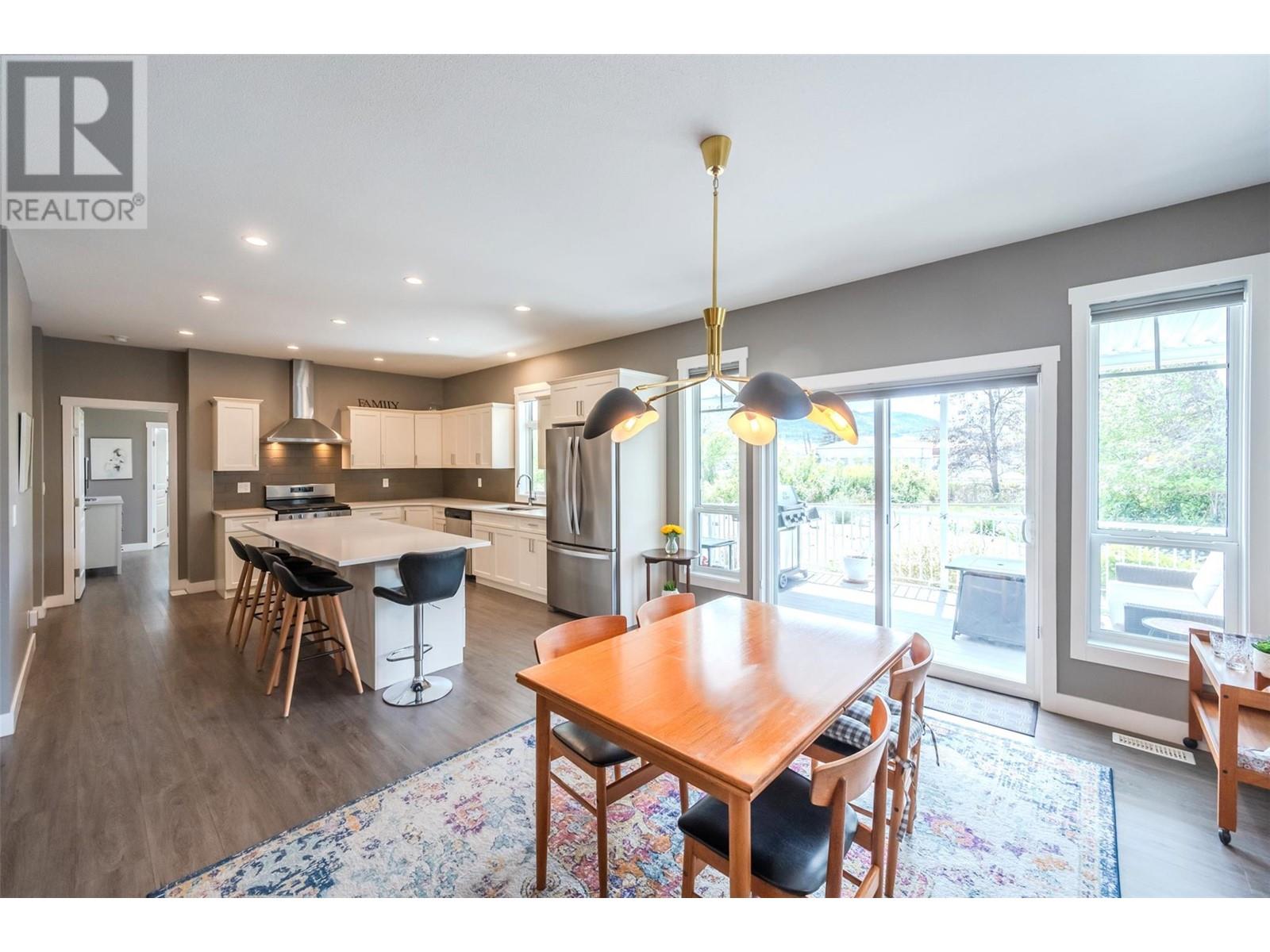 351 Warren Avenue W Unit# 4 Penticton