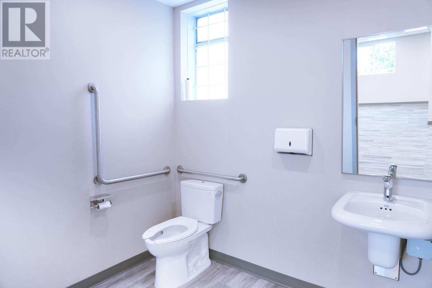 Upper Main Unit 520 Sharpe Street, New Westminster, British Columbia  V3M 4R2 - Photo 5 - C8061902
