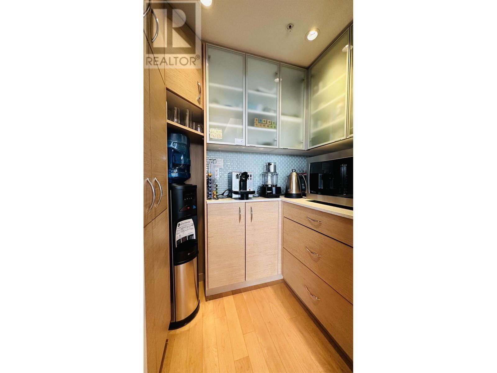 Listing Picture 11 of 27 : 2323 938 SMITHE STREET, Vancouver / 溫哥華 - 魯藝地產 Yvonne Lu Group - MLS Medallion Club Member