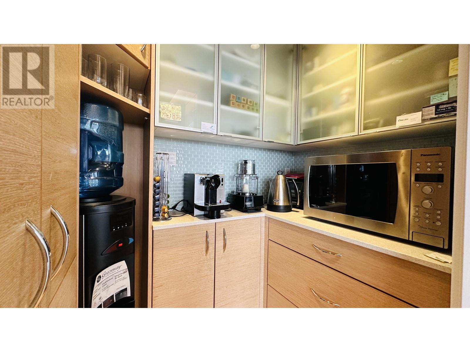 Listing Picture 10 of 27 : 2323 938 SMITHE STREET, Vancouver / 溫哥華 - 魯藝地產 Yvonne Lu Group - MLS Medallion Club Member