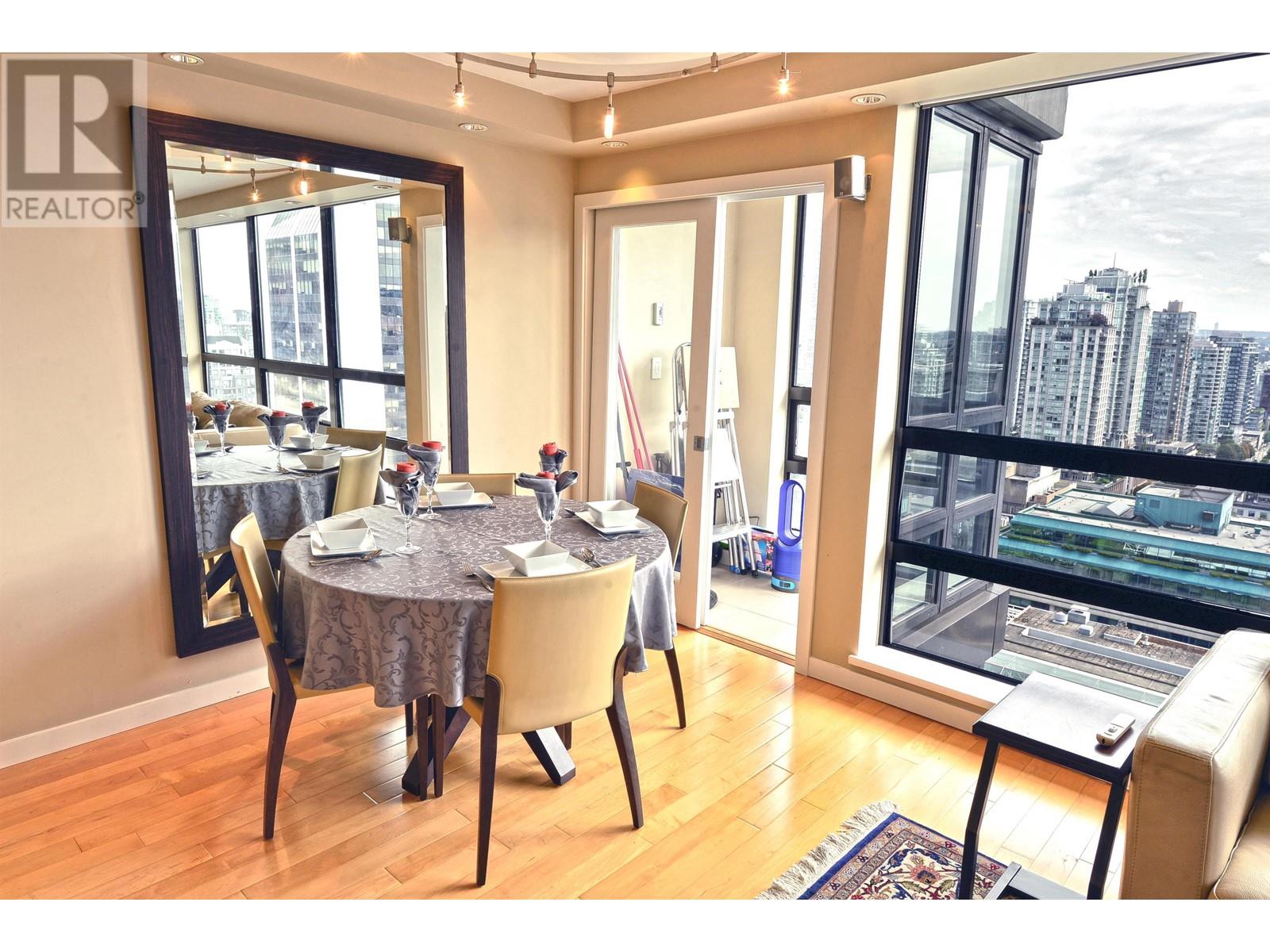 Listing Picture 8 of 27 : 2323 938 SMITHE STREET, Vancouver / 溫哥華 - 魯藝地產 Yvonne Lu Group - MLS Medallion Club Member