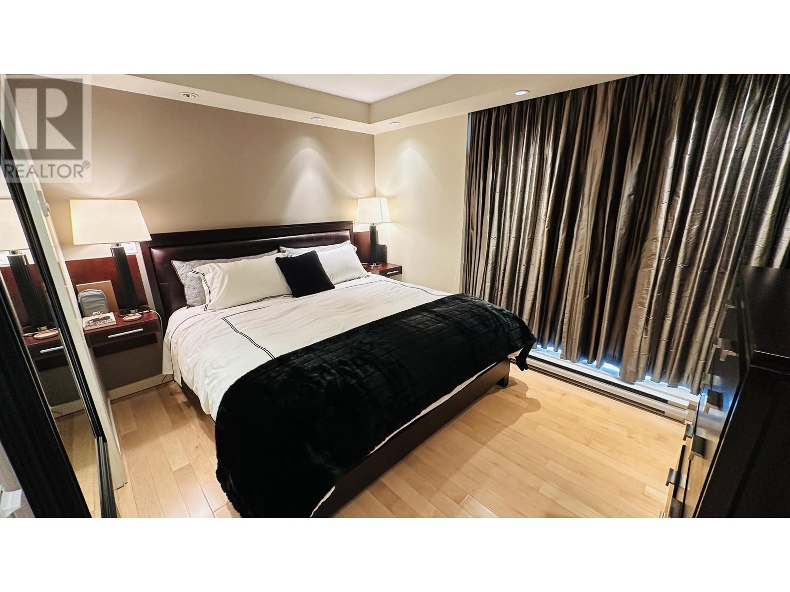 Listing Picture 13 of 27 : 2323 938 SMITHE STREET, Vancouver / 溫哥華 - 魯藝地產 Yvonne Lu Group - MLS Medallion Club Member