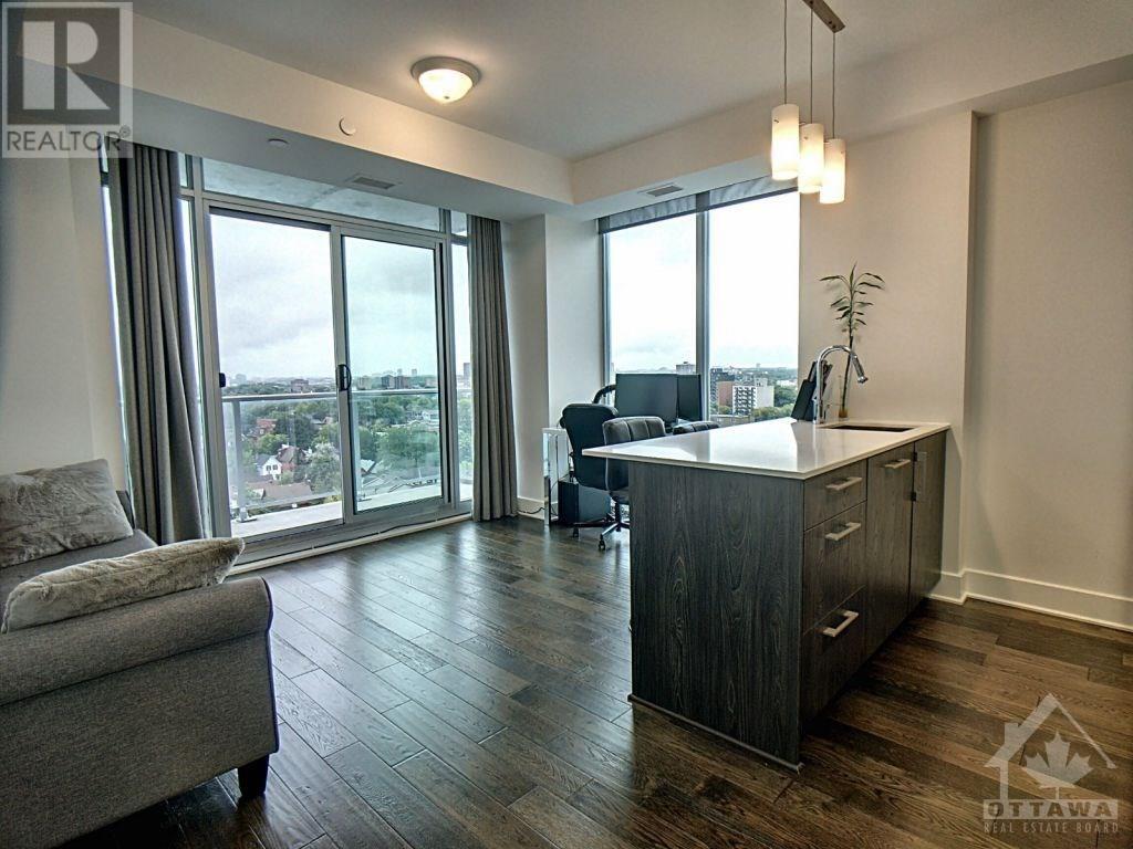 255 BAY STREET UNIT#1312 Ottawa