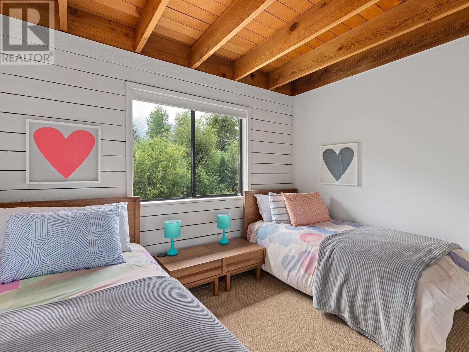 7320 Macrae Road, Pemberton, British Columbia  V0N 2L3 - Photo 24 - R2916674