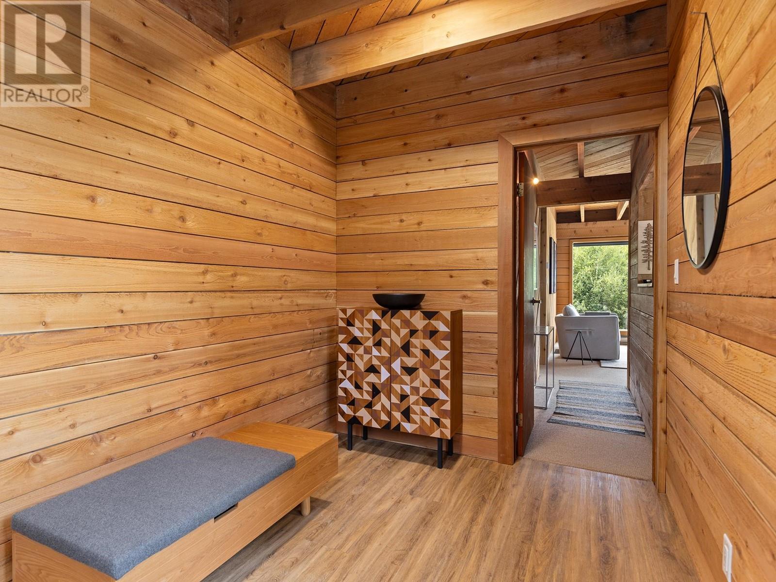 7320 Macrae Road, Pemberton, British Columbia  V0N 2L3 - Photo 5 - R2916674