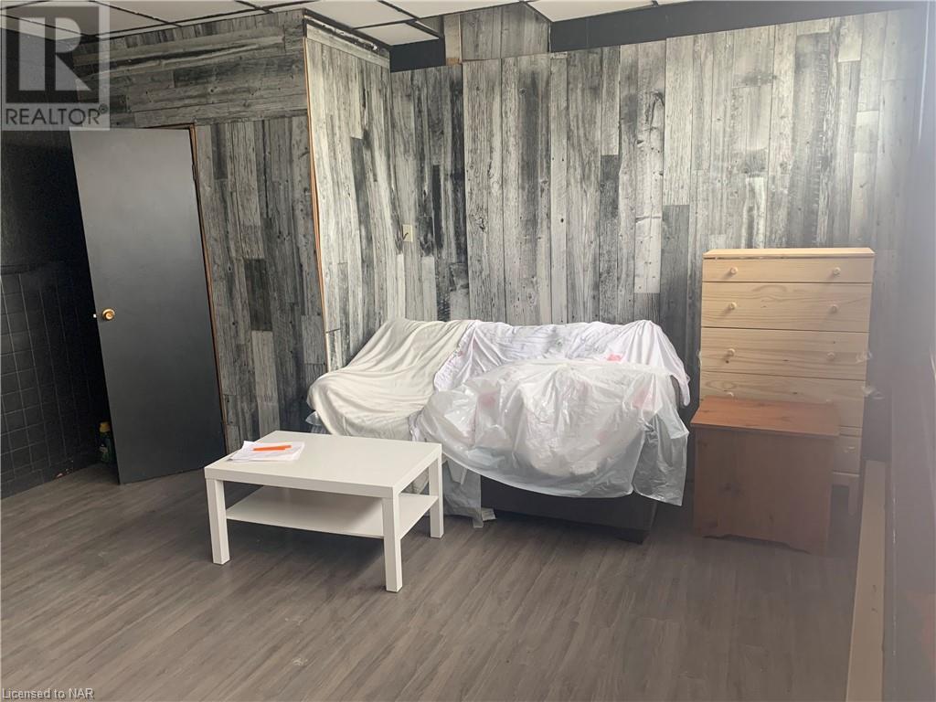 4830 Bridge Street Unit# Front, Niagara Falls, Ontario  L2E 2R9 - Photo 2 - 40635554