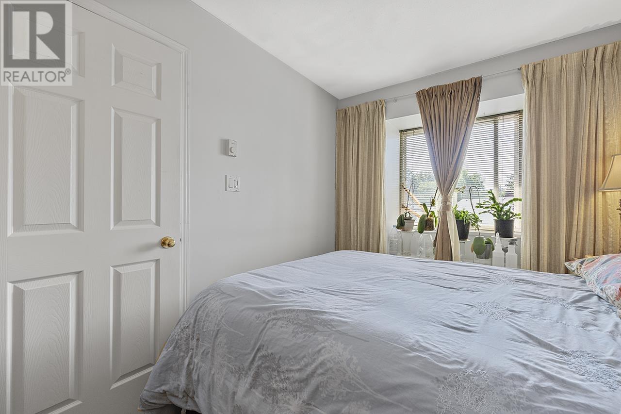 211 868 Kingsway, Vancouver, British Columbia  V5V 3C3 - Photo 11 - R2916353