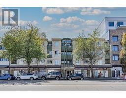 211 868 KINGSWAY, Vancouver, British Columbia