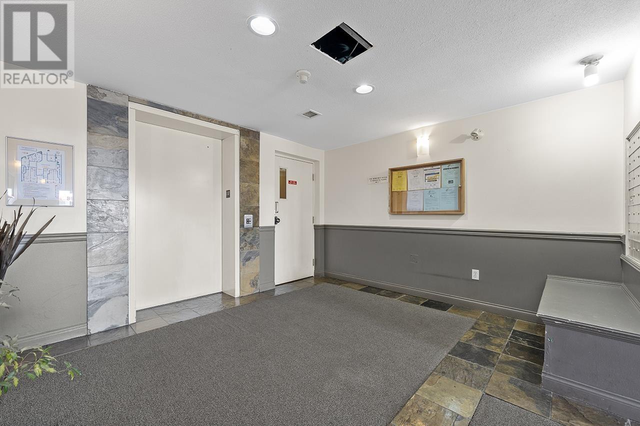 211 868 Kingsway, Vancouver, British Columbia  V5V 3C3 - Photo 15 - R2916353