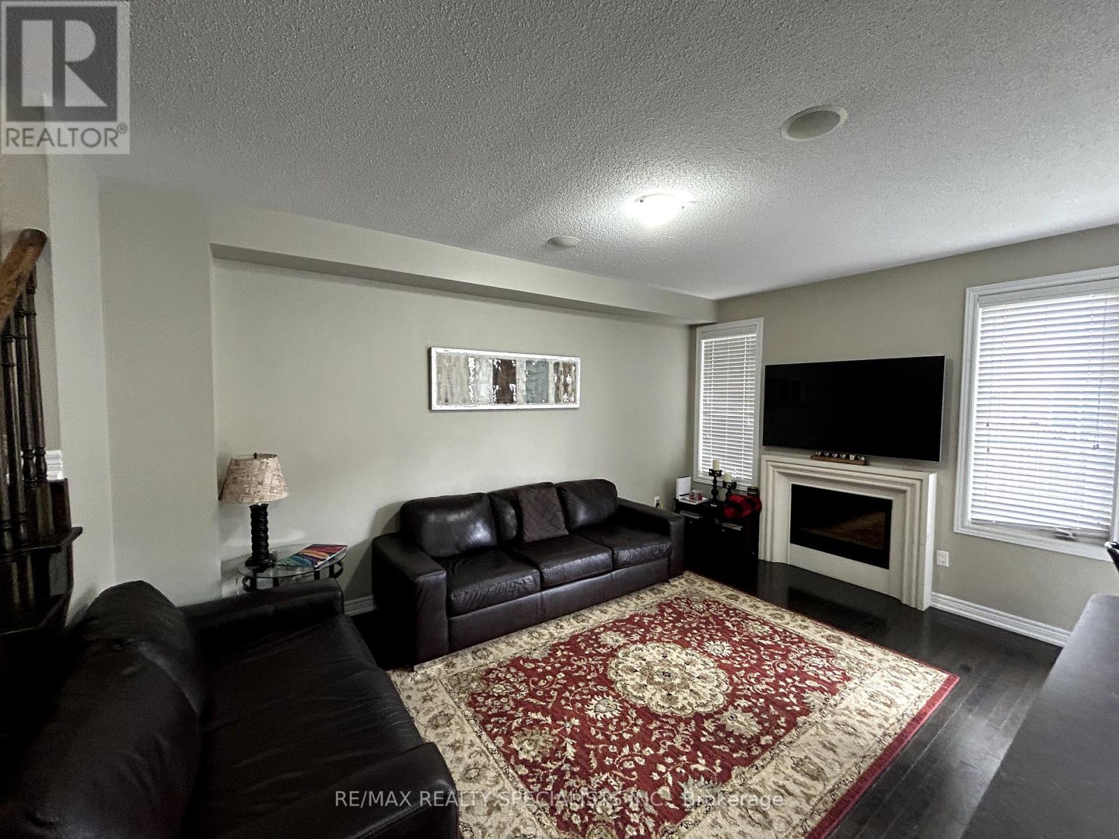 11 Sky Harbour Drive, Brampton (Bram West), Ontario  L6Y 0V7 - Photo 11 - W9261809