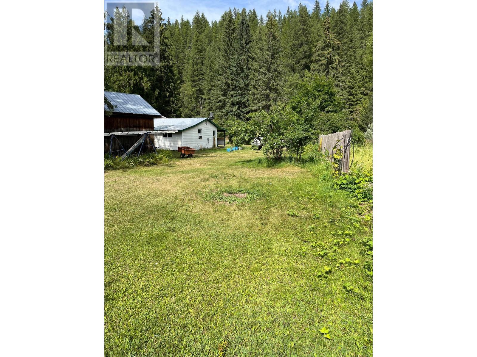 640 Clearwater Village Road, Clearwater, British Columbia  V0E 1N1 - Photo 18 - 180443