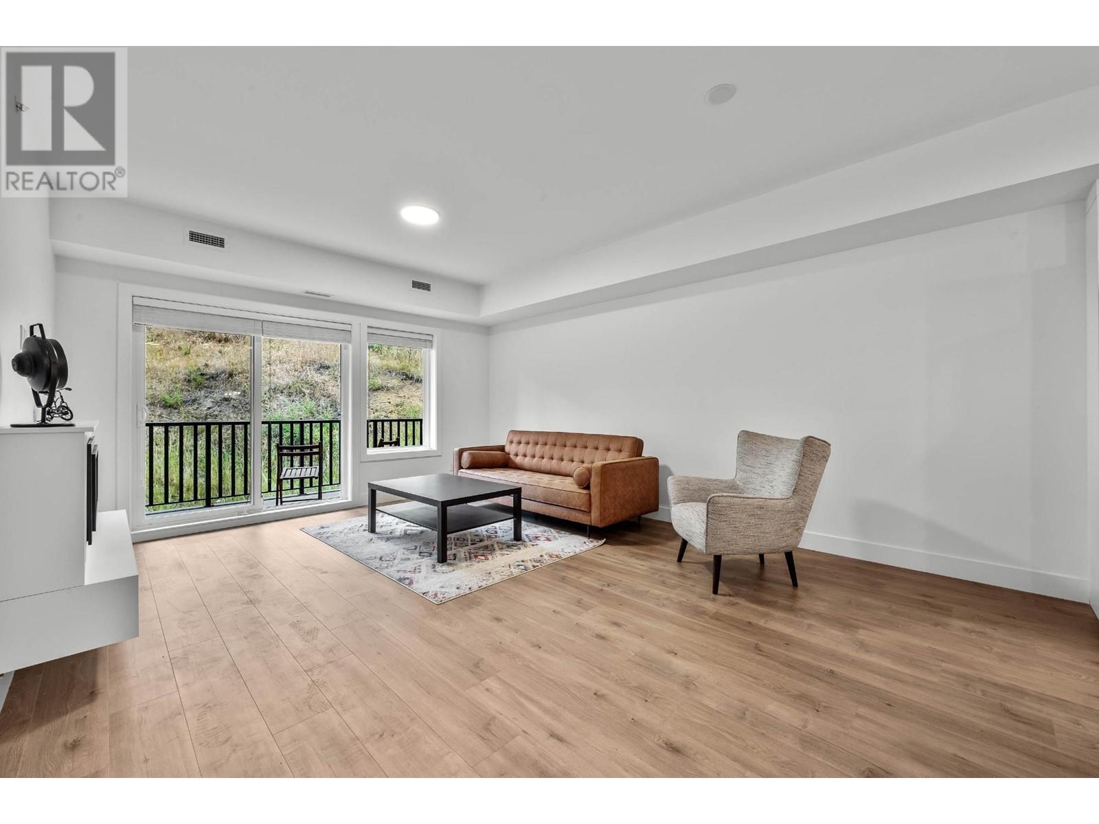 108-2046 Robson Place, Kamloops, British Columbia  V2E 0A5 - Photo 5 - 180445