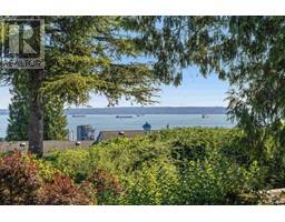 2234 Ottawa Avenue, West Vancouver, Ca