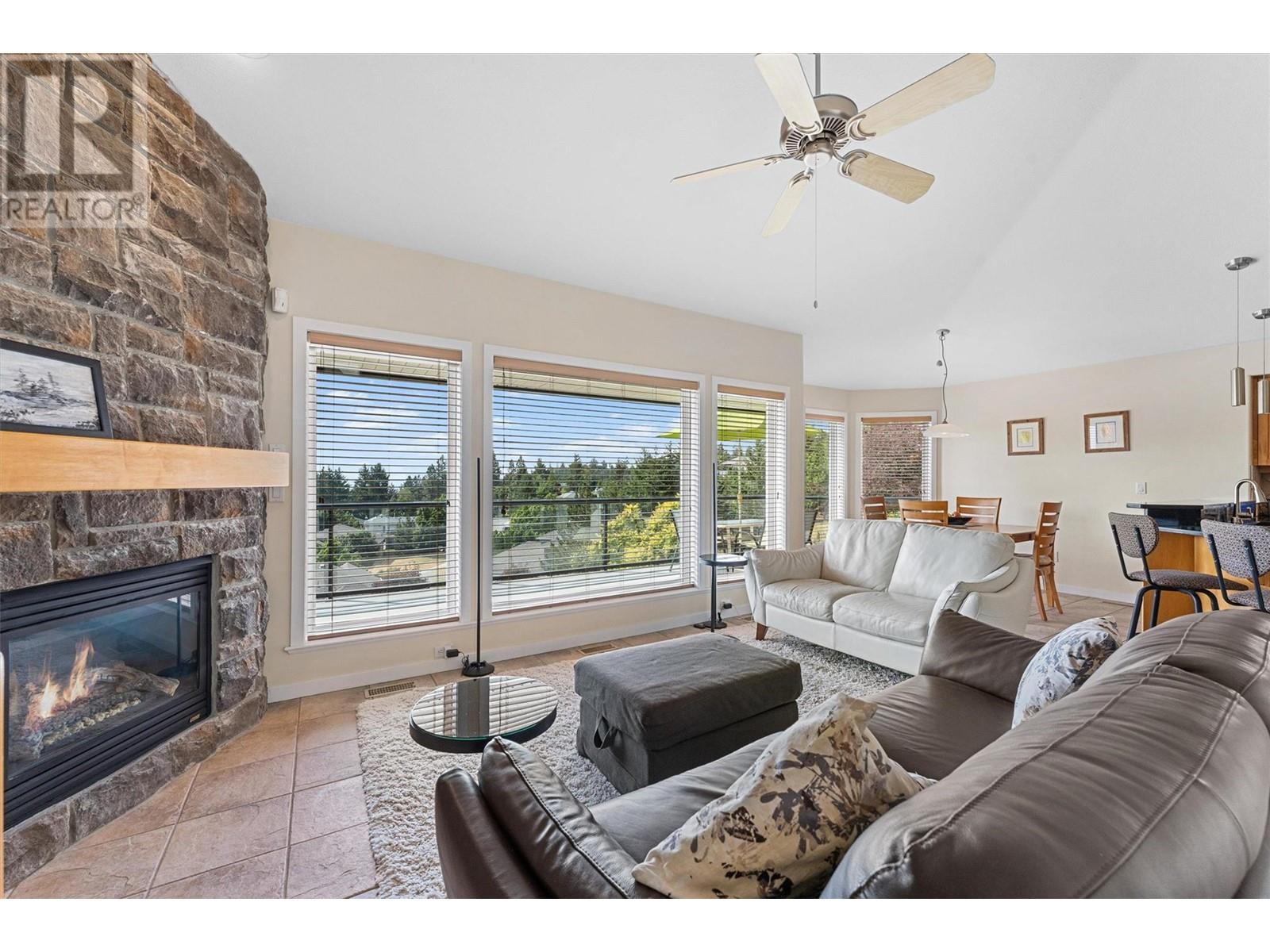 2243 Shannon Hills Place Kelowna